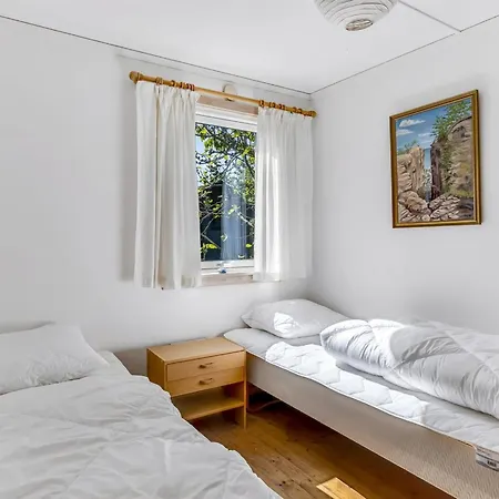Waltraud - 50m From The Sea By Interhome