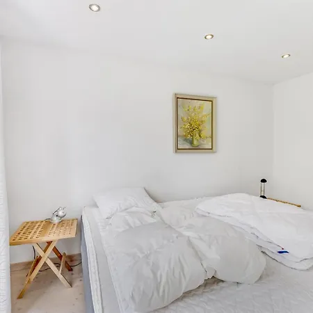 Waltraud - 50m From The Sea By Interhome *